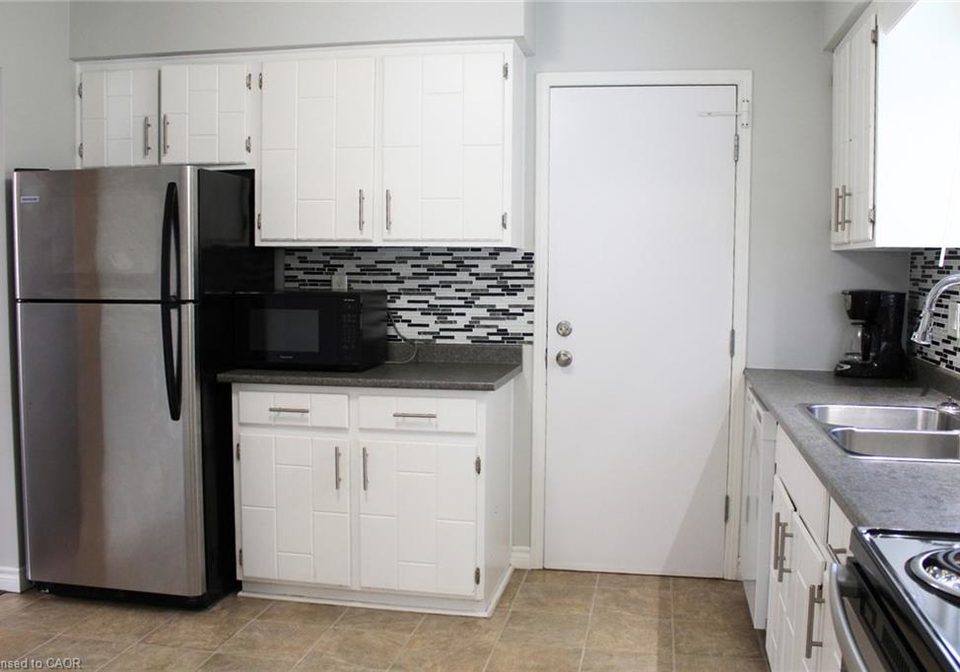11-wordsworth-place-kitchener-ontario-40852880