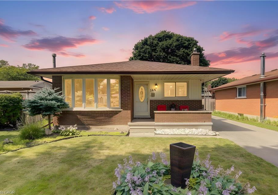 144-holborn-drive-kitchener-ontario-40852882