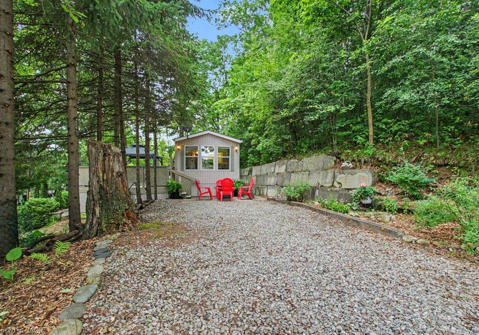 673-brant-waterloo-road-ayr-ontario-40852889