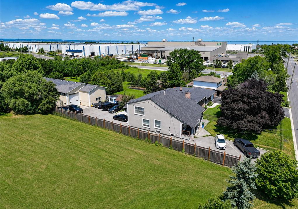 333-mcneilly-road-stoney-creek-ontario-40852899