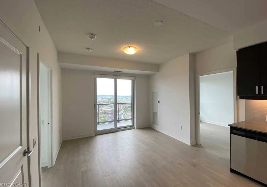 8-nahani-way-mississauga-ontario-40852911