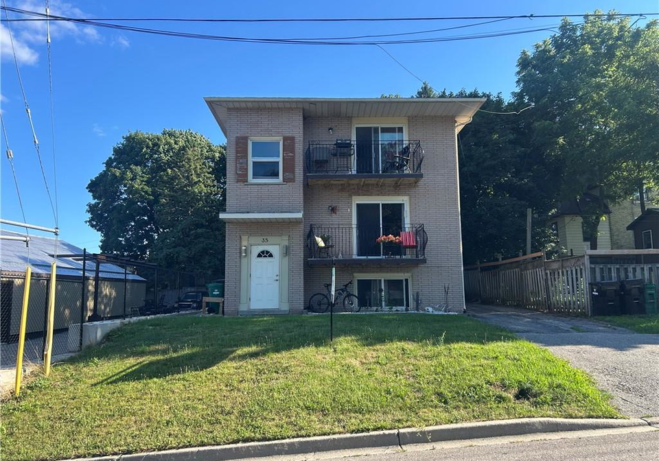 35-mill-street-elmira-ontario-40852923