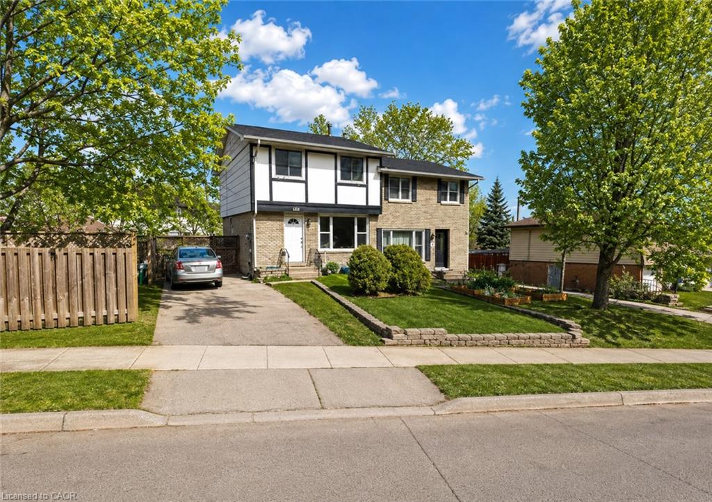 152-woodside-avenue-cambridge-ontario-40852928