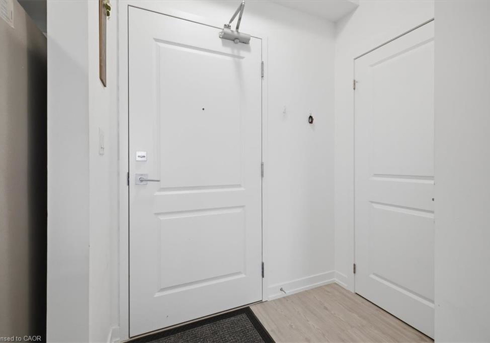 450-dundas-street-e-waterdown-ontario-40852967