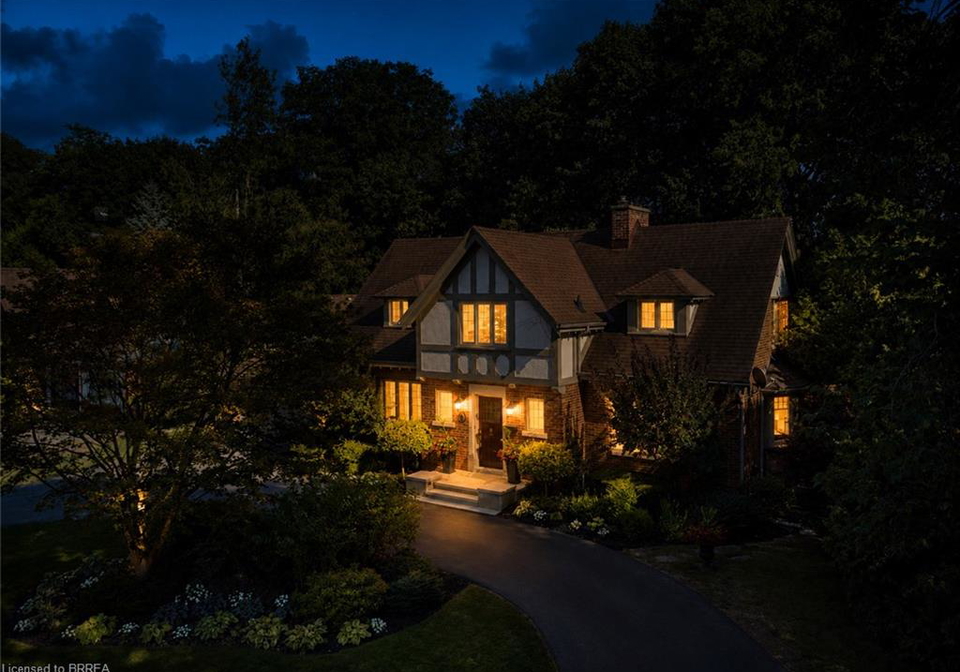 19-inwood-drive-brantford-ontario-40852968