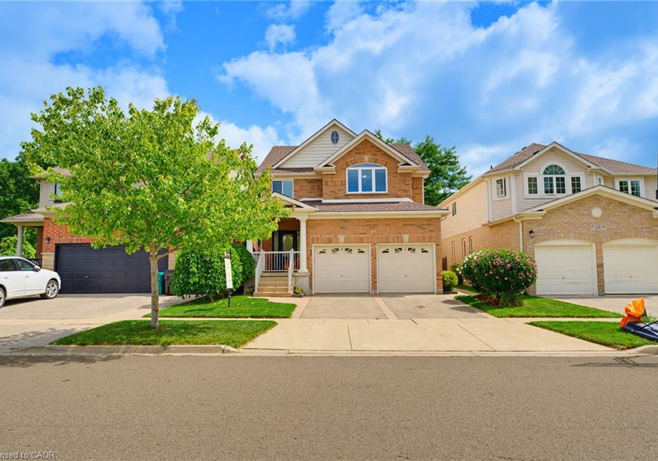 25-bluewater-drive-cambridge-ontario-40852976