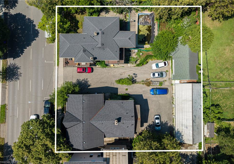 212-218-dalhousie-street-brantford-ontario-40852992