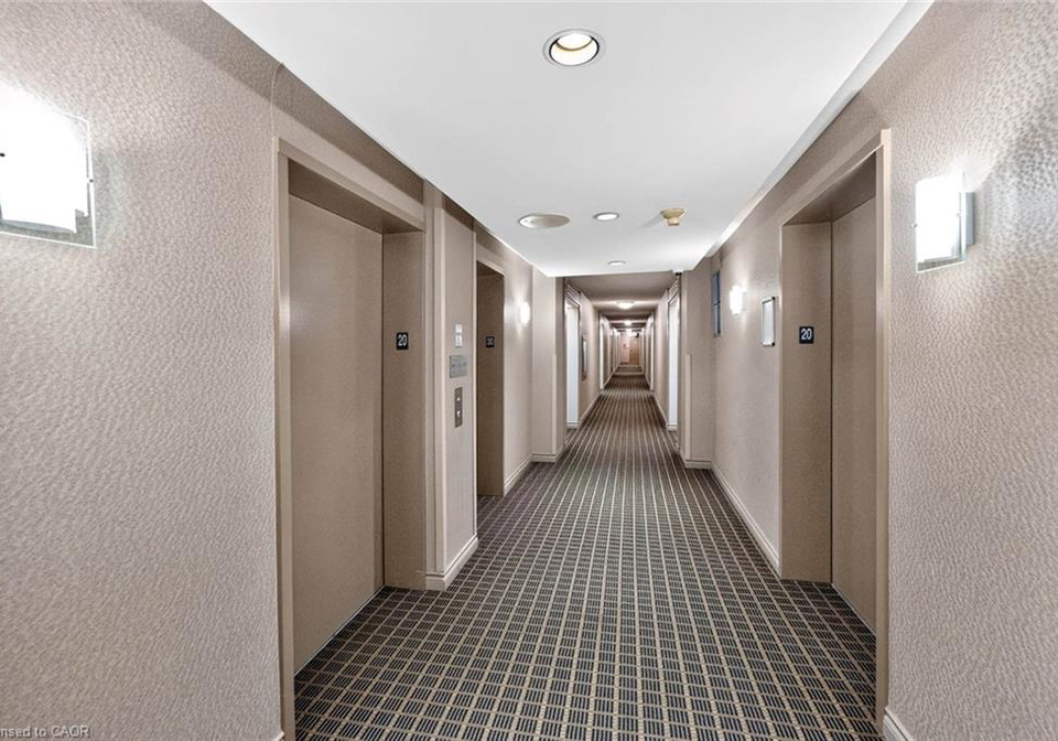 135-hillcrest-avenue-peel-ontario-40853007