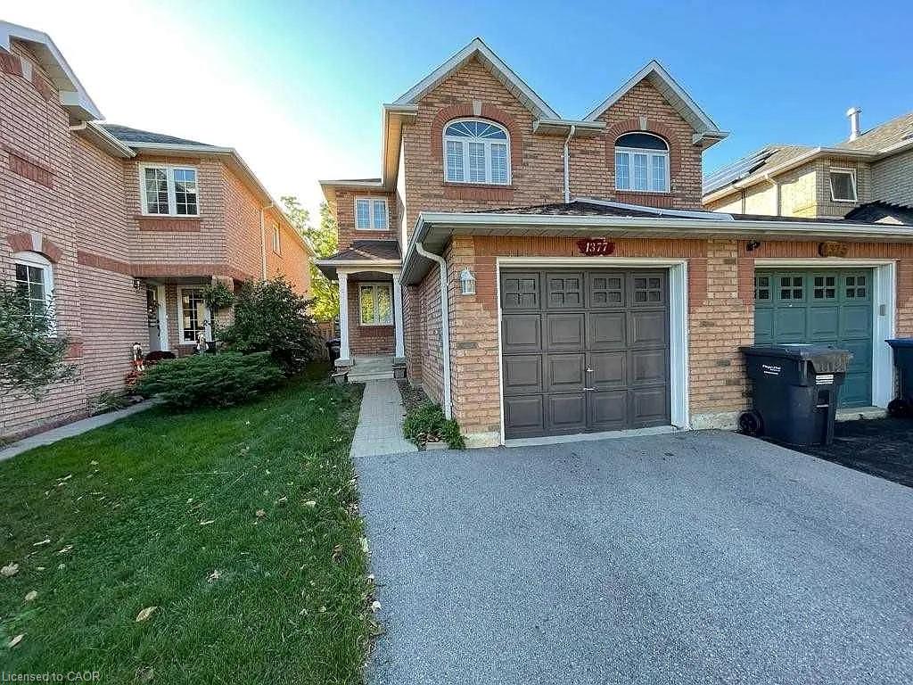 1377-inuit-trail-mississauga-ontario-40853047