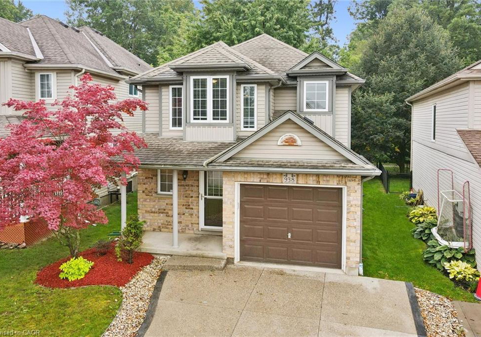 938-atlantic-boulevard-waterloo-ontario-40853078