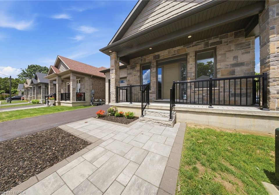 6-beckett-drive-brantford-ontario-40853085