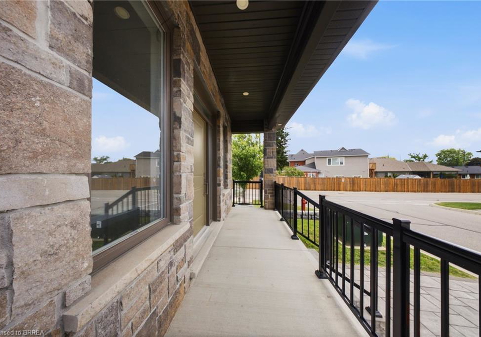 6-beckett-drive-brantford-ontario-40853085