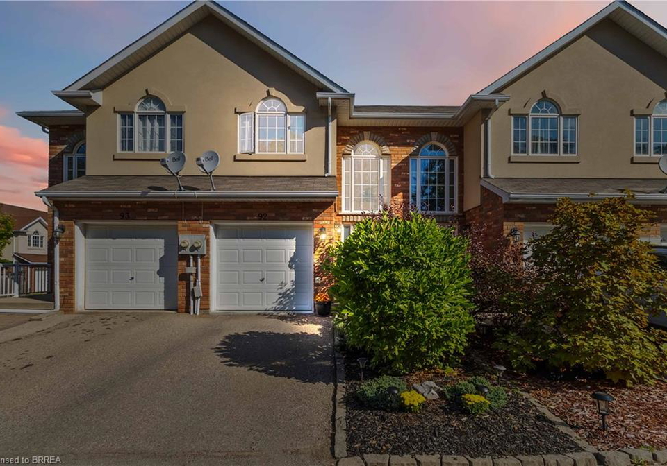 20-mcconkey-crescent-brantford-ontario-40853086
