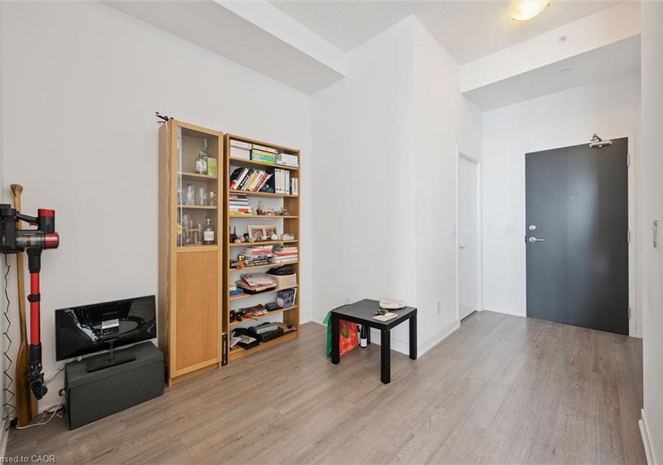 85-duke-street-kitchener-ontario-40853107