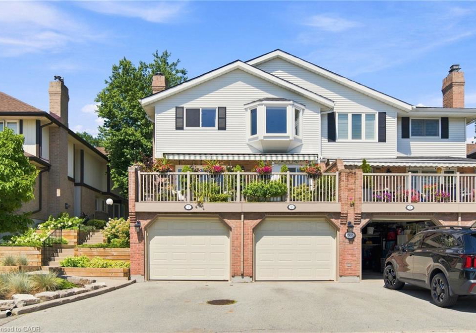 1503-upper-middle-road-burlington-ontario-40853108