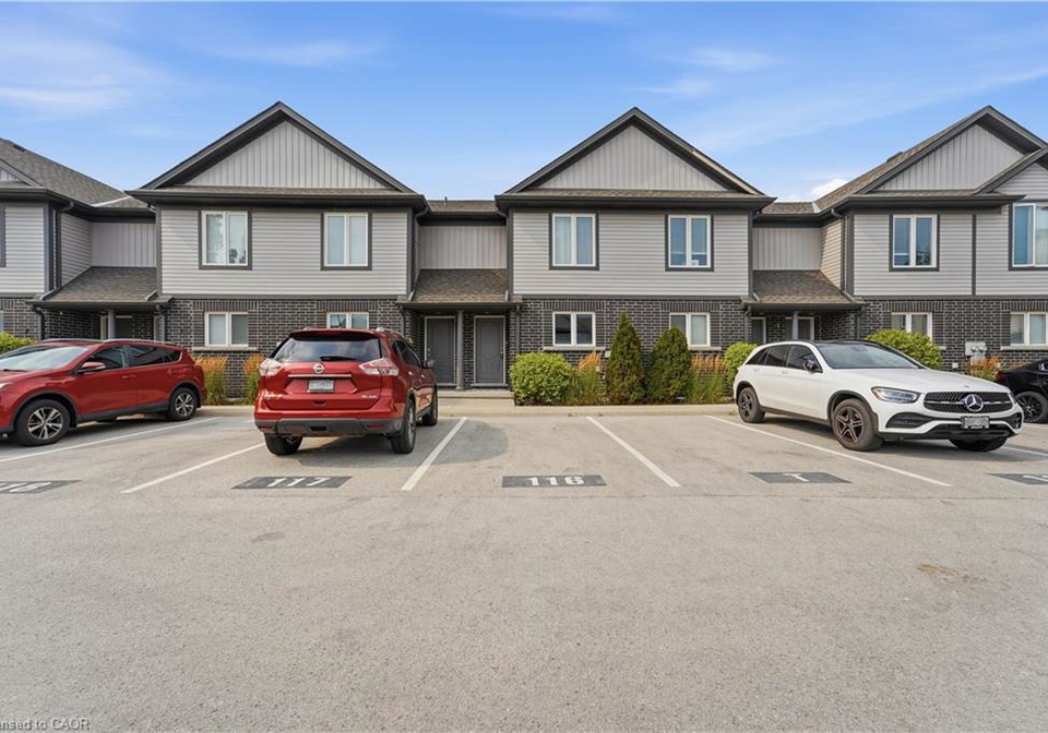 7768-ascot-circle-niagara-falls-ontario-40853112