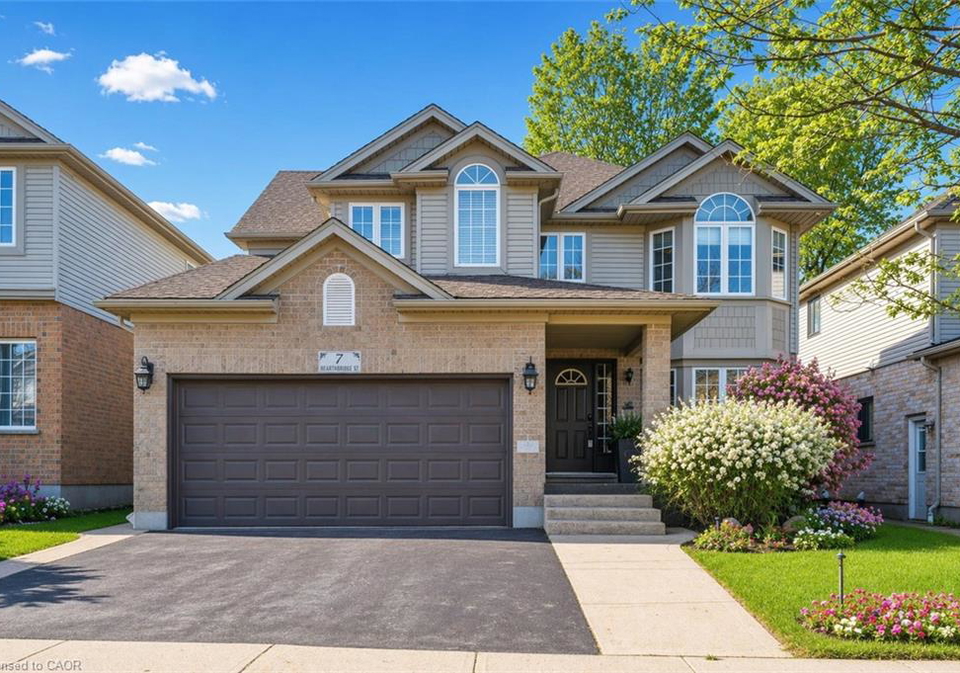 7-hearthbridge-street-kitchener-ontario-40853117