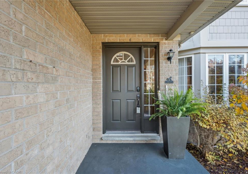 7-hearthbridge-street-kitchener-ontario-40853117