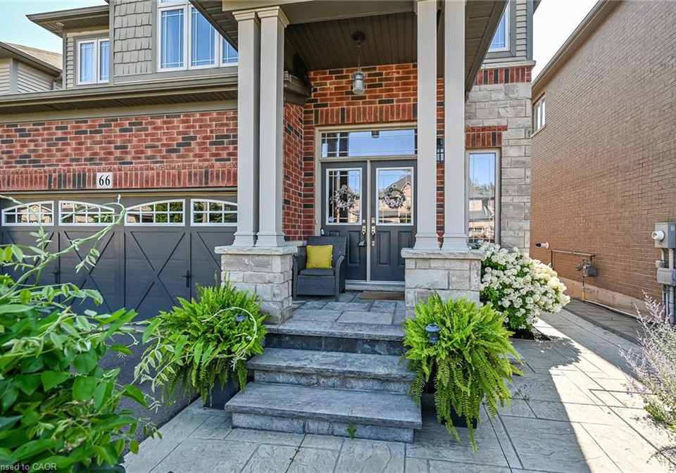 66-sexton-crescent-ancaster-ontario-40853118