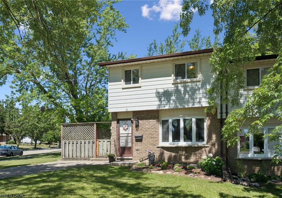 54-ellis-crescent-waterloo-ontario-40853144