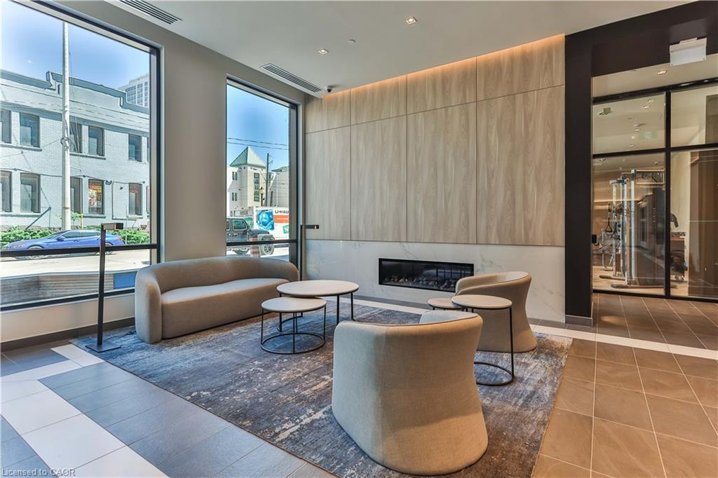 1-jarvis-street-hamilton-ontario-40853158