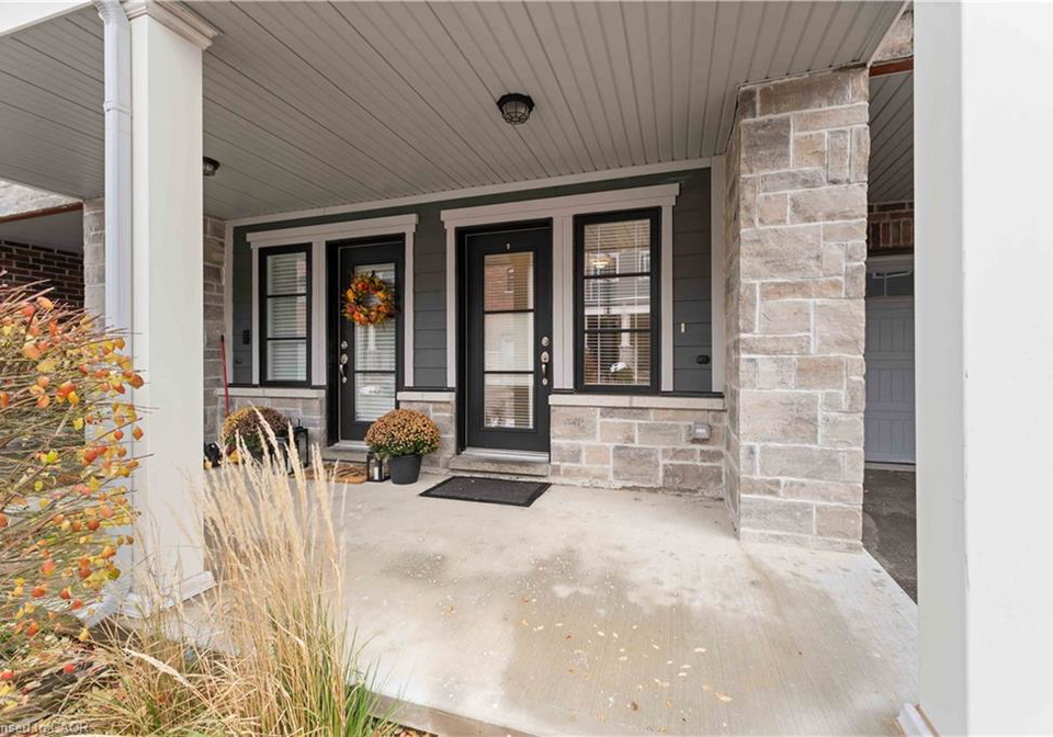 219-dundas-street-e-waterdown-ontario-40853175