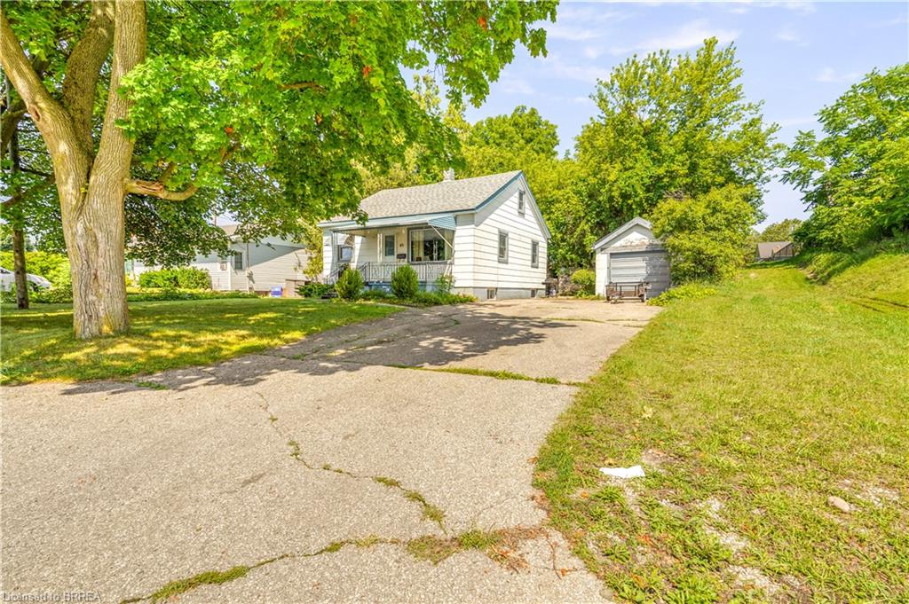45-wellington-street-paris-ontario-40853179