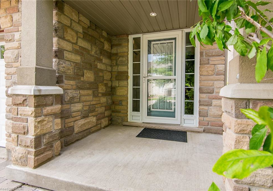 563-woolgrass-avenue-waterloo-ontario-40853180