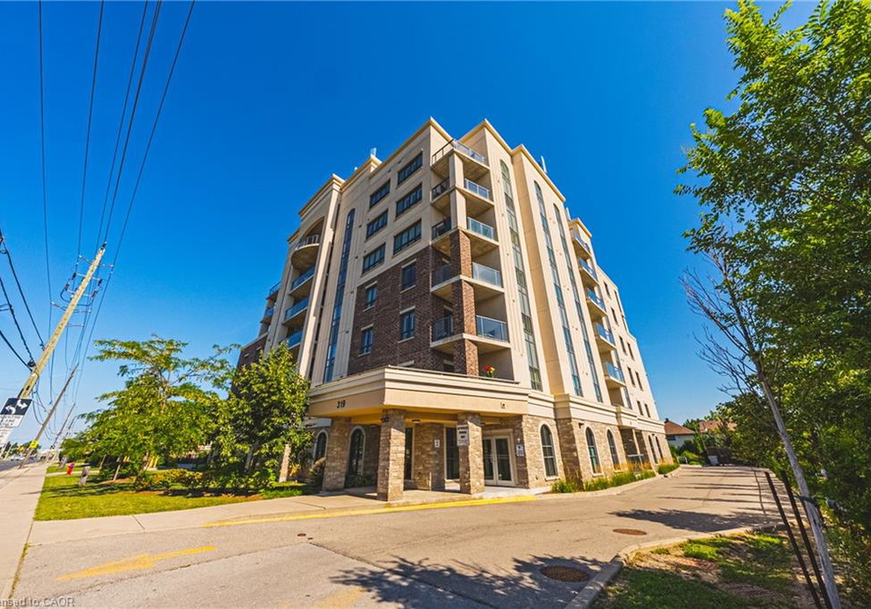 319-8-highway-stoney-creek-ontario-40853182