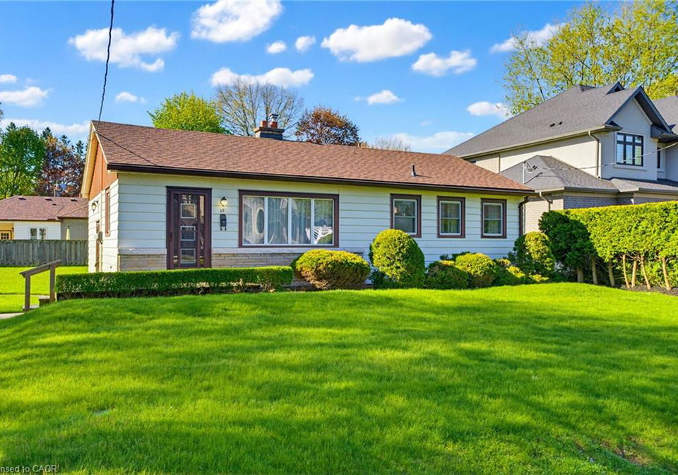 10-oakley-court-ancaster-ontario-40853191