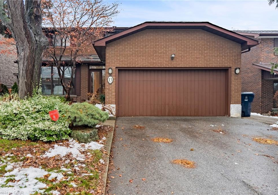 13-mistflower-road-north-york-ontario-40853222