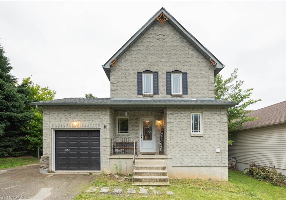 10-evergreen-court-brantford-ontario-40853232