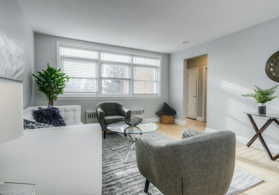 141-chapel-street-kitchener-ontario-40853238