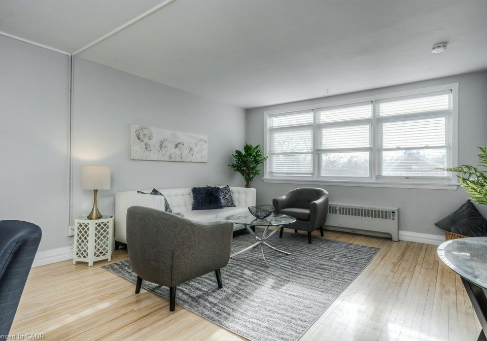 141-chapel-street-kitchener-ontario-40853238
