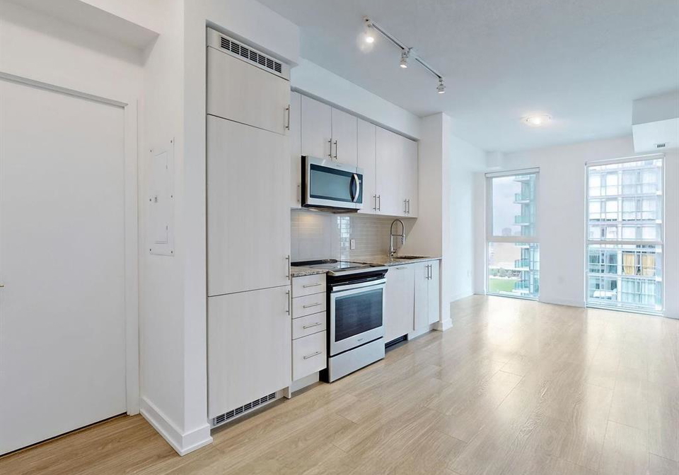 4085-parkside-village-drive-mississauga-ontario-40853251