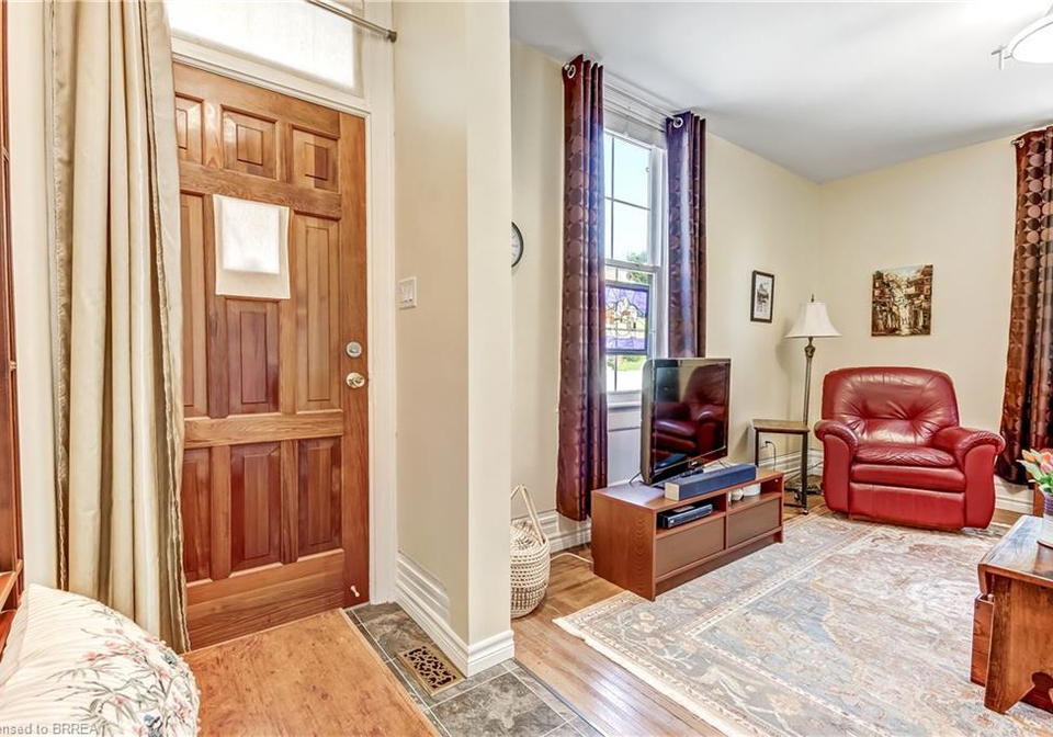 6-tolhurst-avenue-st-george-ontario-40853261