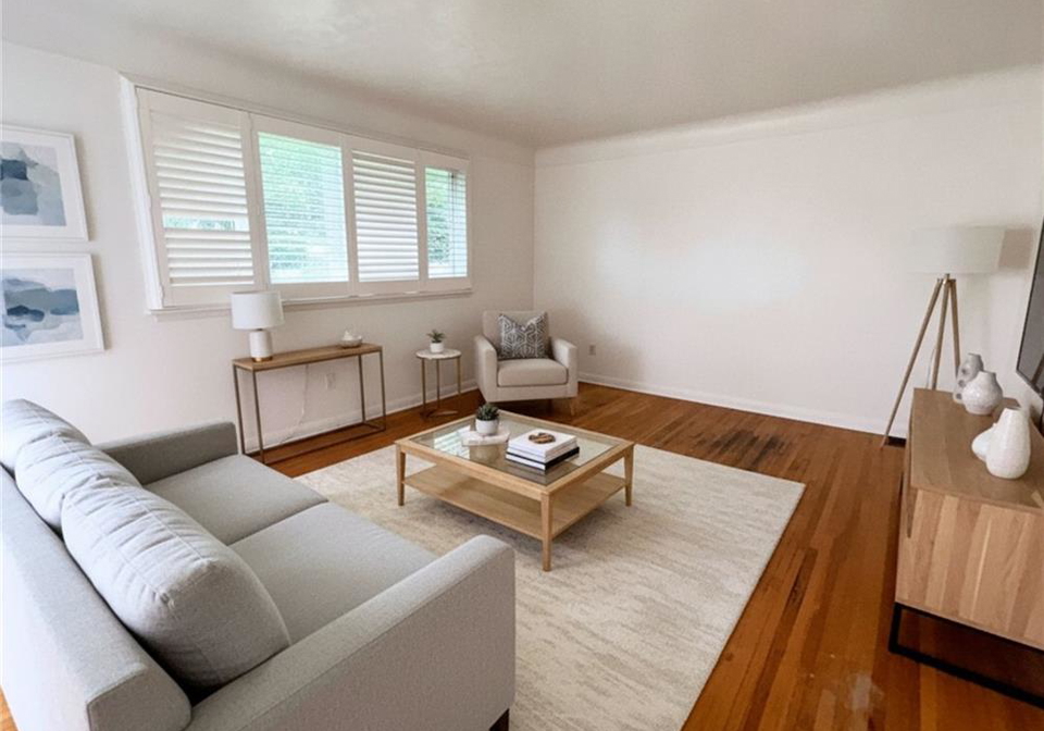 83-east-41st-street-hamilton-ontario-40853322