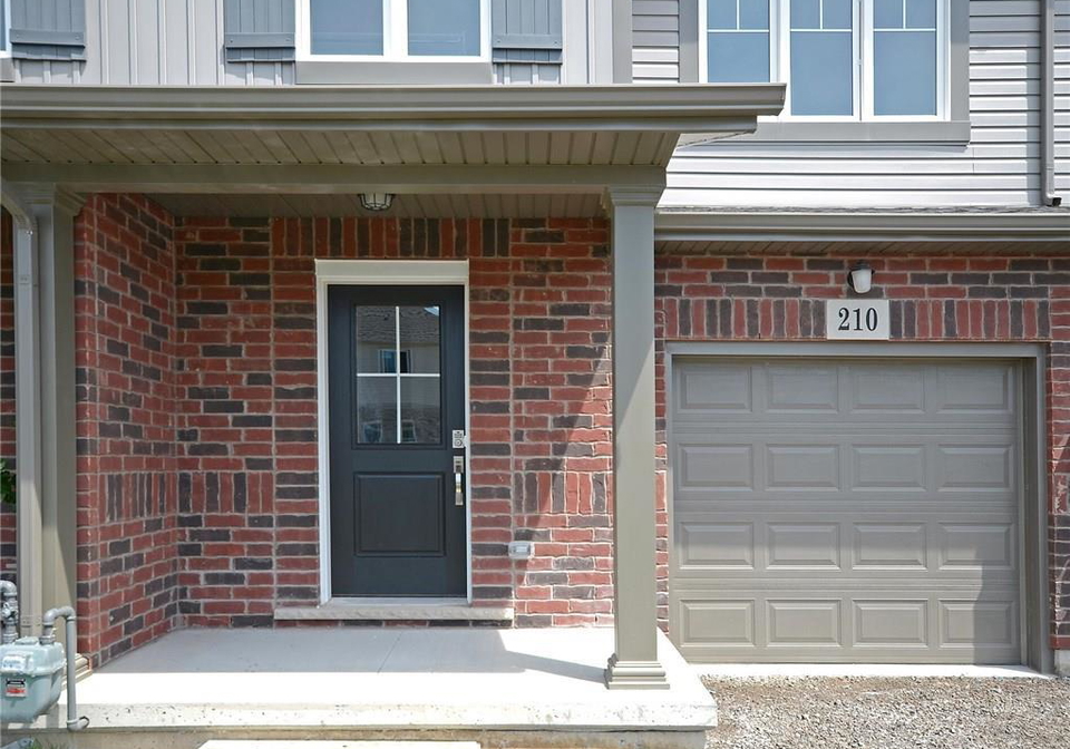 210-heron-street-welland-ontario-40853323