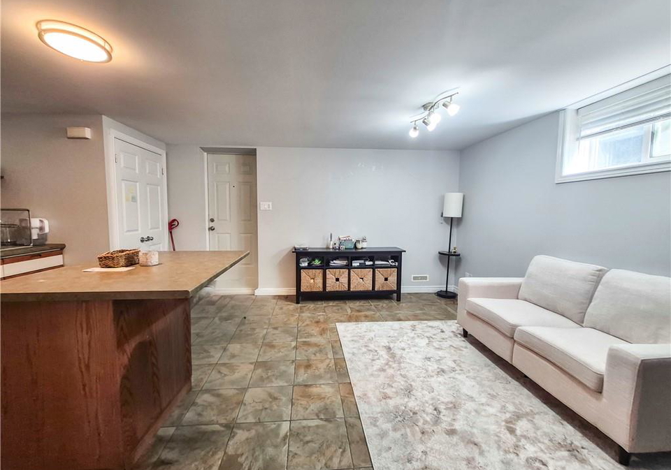 326-victoria-street-s-kitchener-ontario-40853341