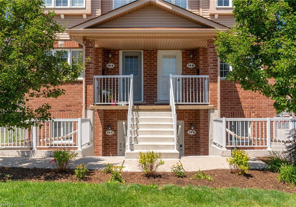 50-howe-drive-kitchener-ontario-40853350