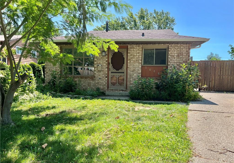 10480-lonsdale-crescent-windsor-ontario-40853352