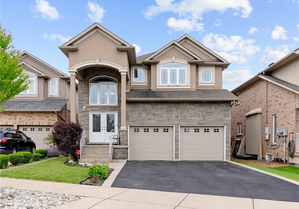 52-arrowhead-drive-hamilton-ontario-40853363