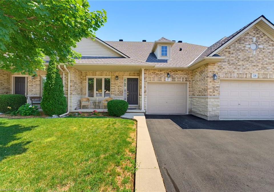 310-southbrook-drive-binbrook-ontario-40853370