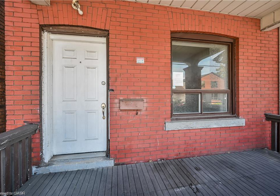 334-cannon-street-e-hamilton-ontario-40853376