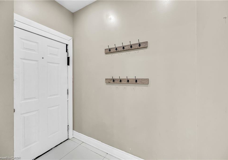 334-cannon-street-e-hamilton-ontario-40853376