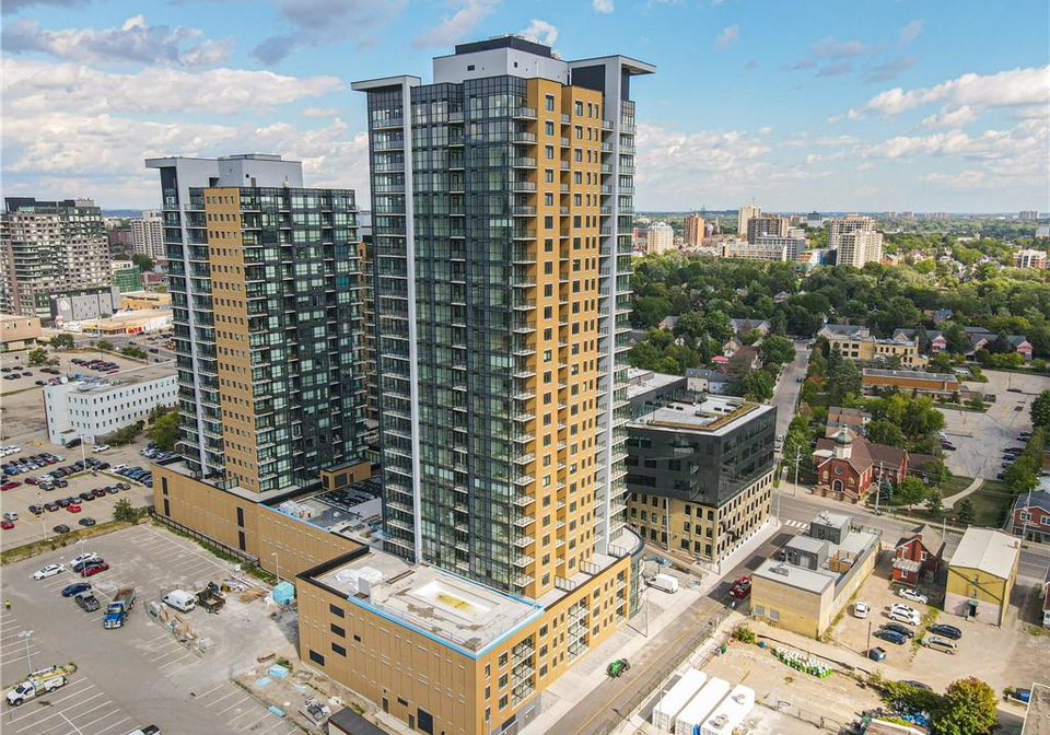108-garment-street-kitchener-ontario-40853383