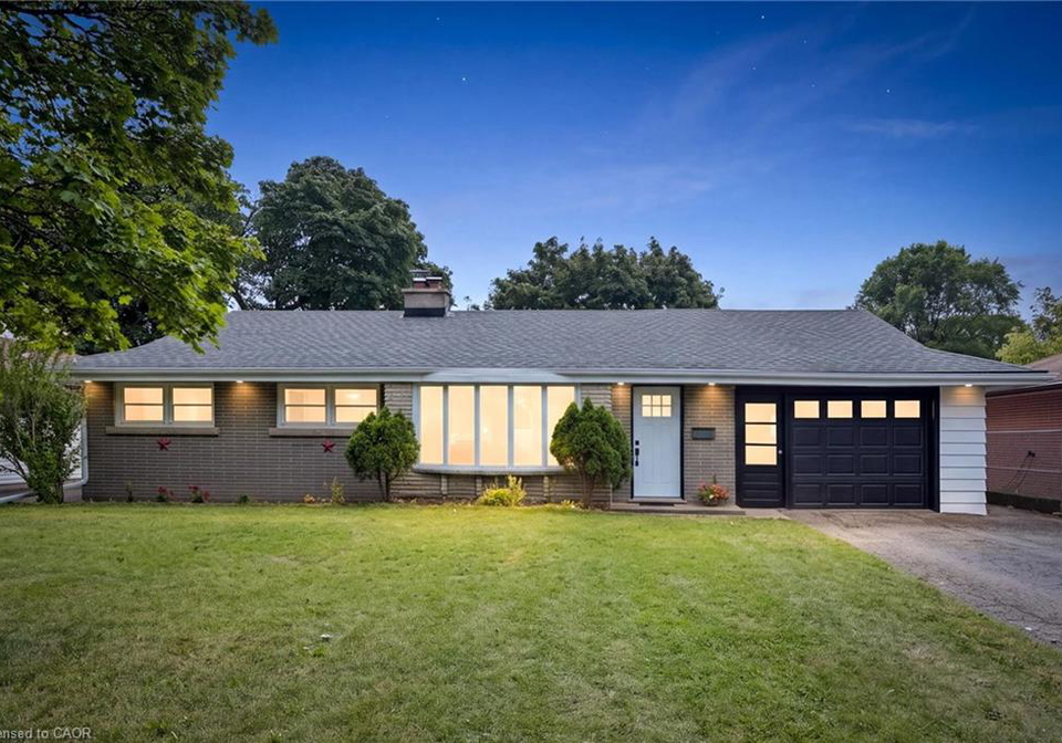 534-bishop-street-n-cambridge-ontario-40853391
