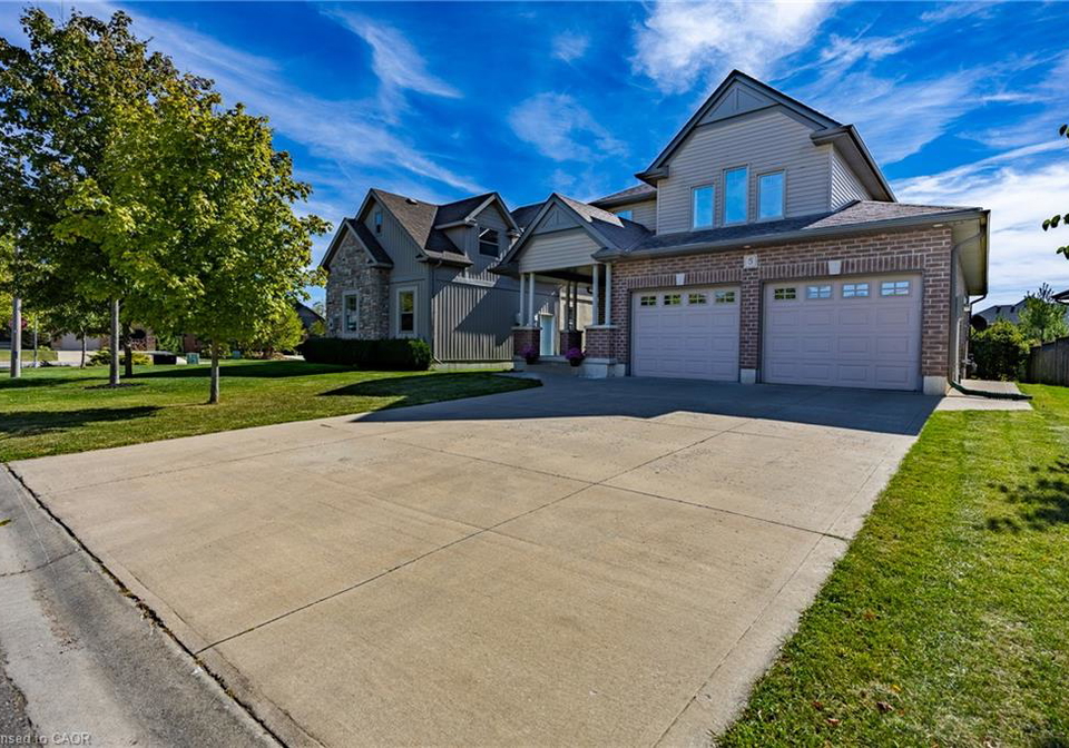 5-wood-duck-way-port-rowan-ontario-40853403