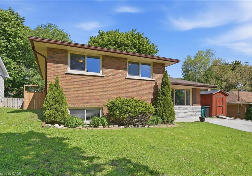 149-avondale-road-cambridge-ontario-40853411