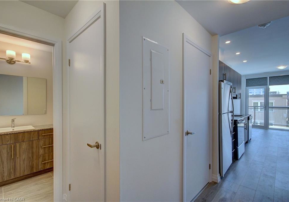 60-charles-street-w-kitchener-ontario-40853422